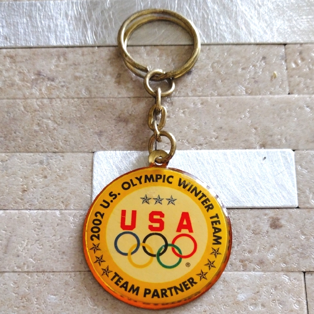 2002 US Olympic Winter Team  Partner Keychain Keyring